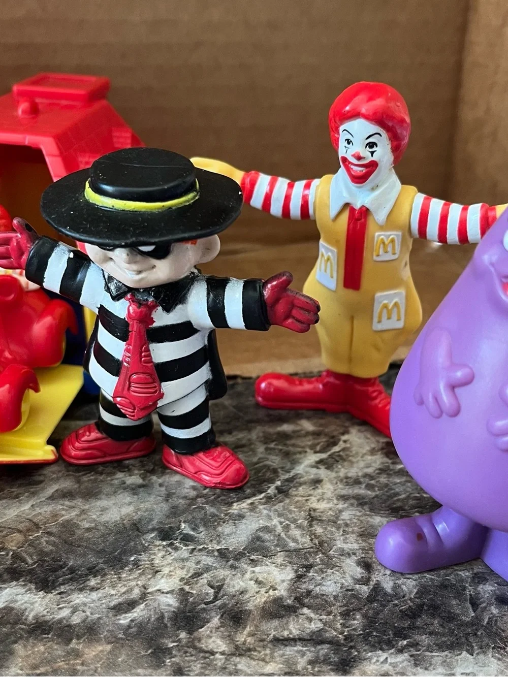 Set of 12 Ronald McDonalds toys